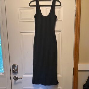 Charcoal Gray Ribbed Midi Sleeveless Dress